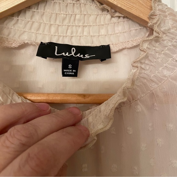 NWT Lulus Darlena‎ Swiss dot sheer top Size S - Picture 4 of 10